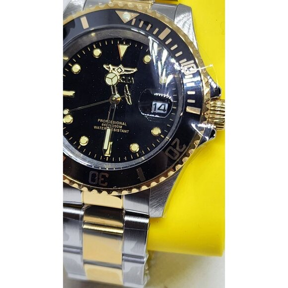 Invicta Pro Diver Men’s 40mm Stainless Steel Quartz Watch | Blue Dial, 200m - Picture 5 of 16